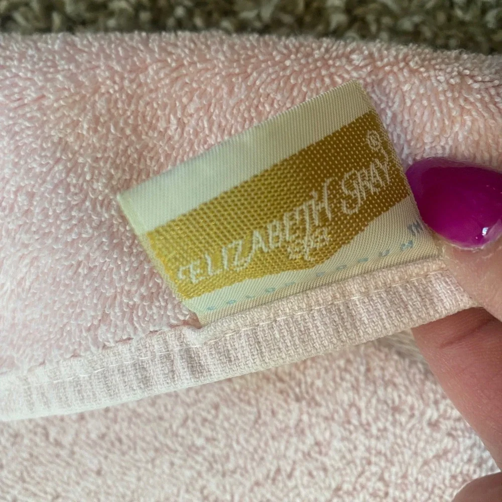 Two Elizabeth Gray JCPenney Vintage Pink Bath Towel Set Floral Embroidered USA - Picture 4 of 7